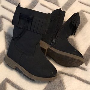 Toddler girls Navy fringe boots. Gently used.